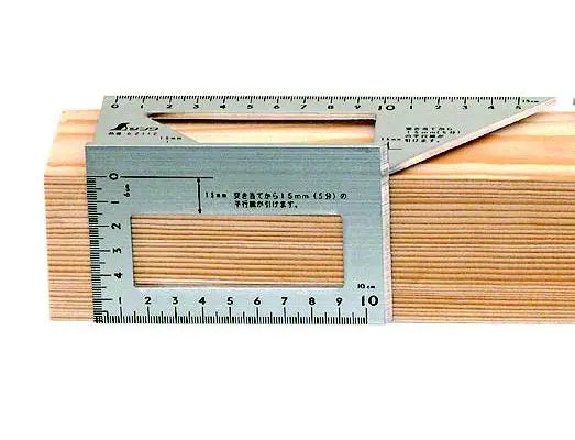 Equerre 3D japonaise 45-90°