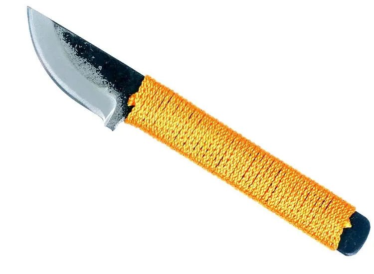 Couteau de sculpteur japonais tranchant courbe et poignée corde