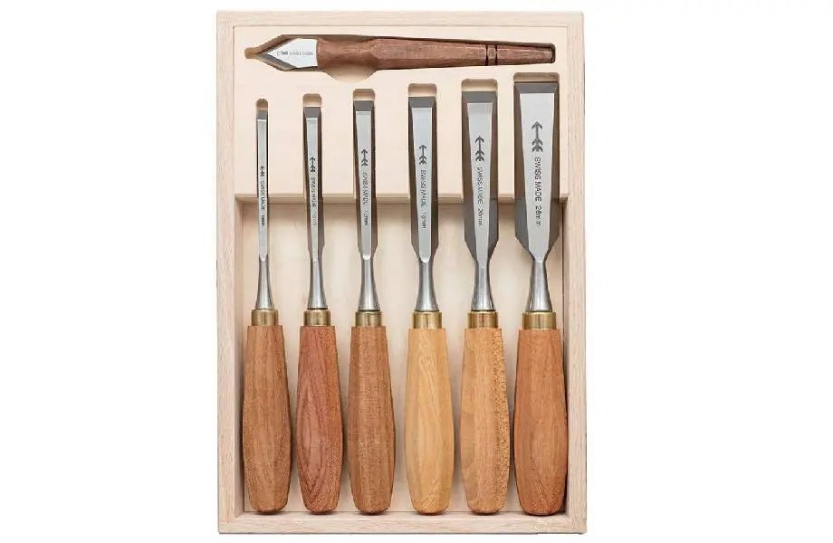 Coffret de 6 ciseaux à bois de menuisier avec couteau de traçage Pfeil - Gaignard Millon