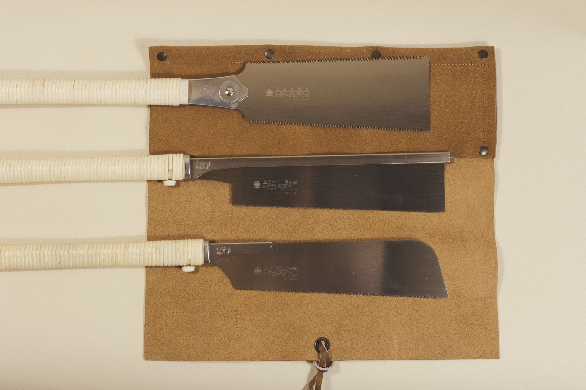 Set de 3 scies japonaises 240 mm Razorsaw Gyokucho + trousse - Gaignard Millon