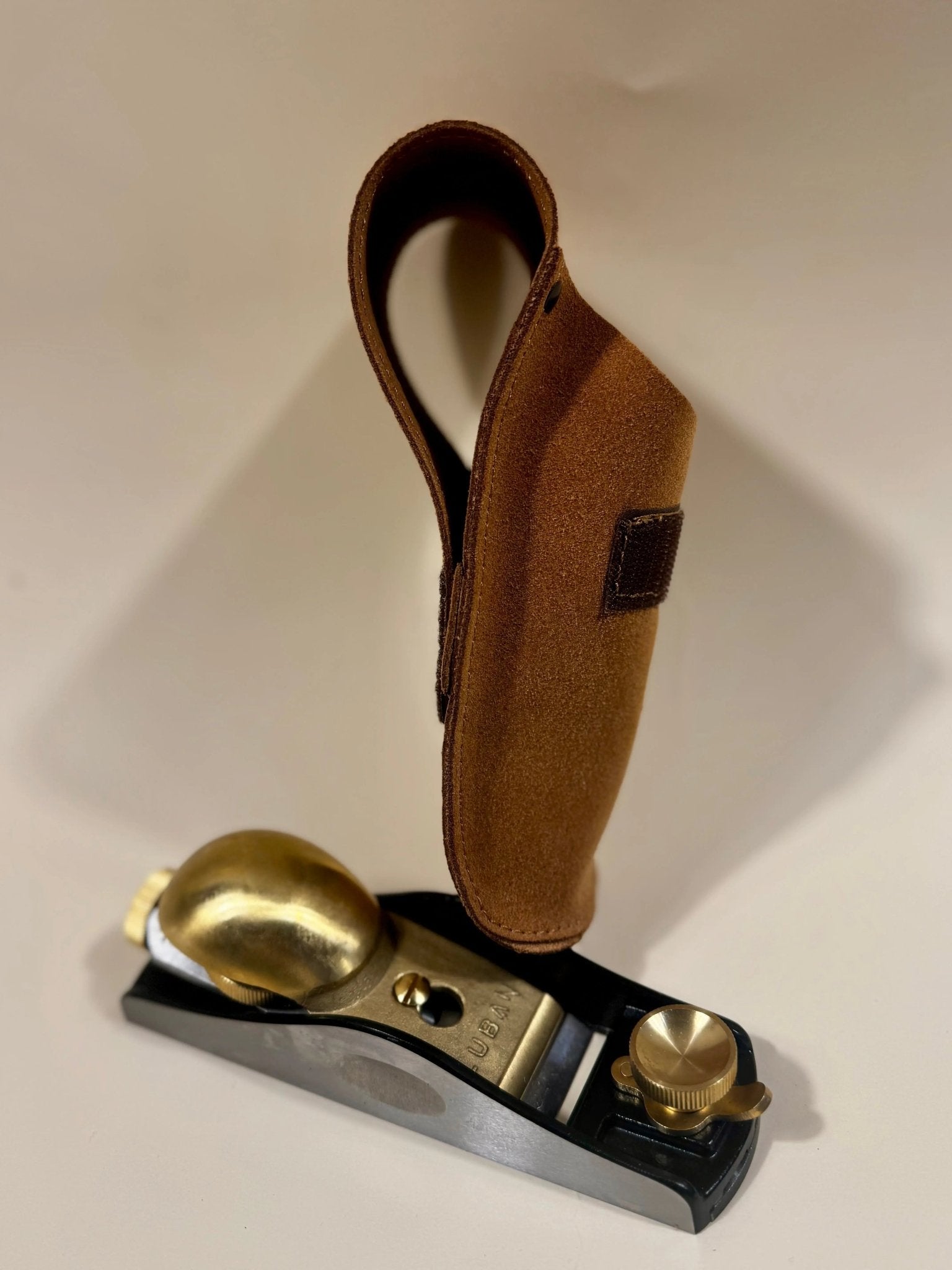 Étui cuir pour rabot de paume – fixation ceinture - Gaignard Millon