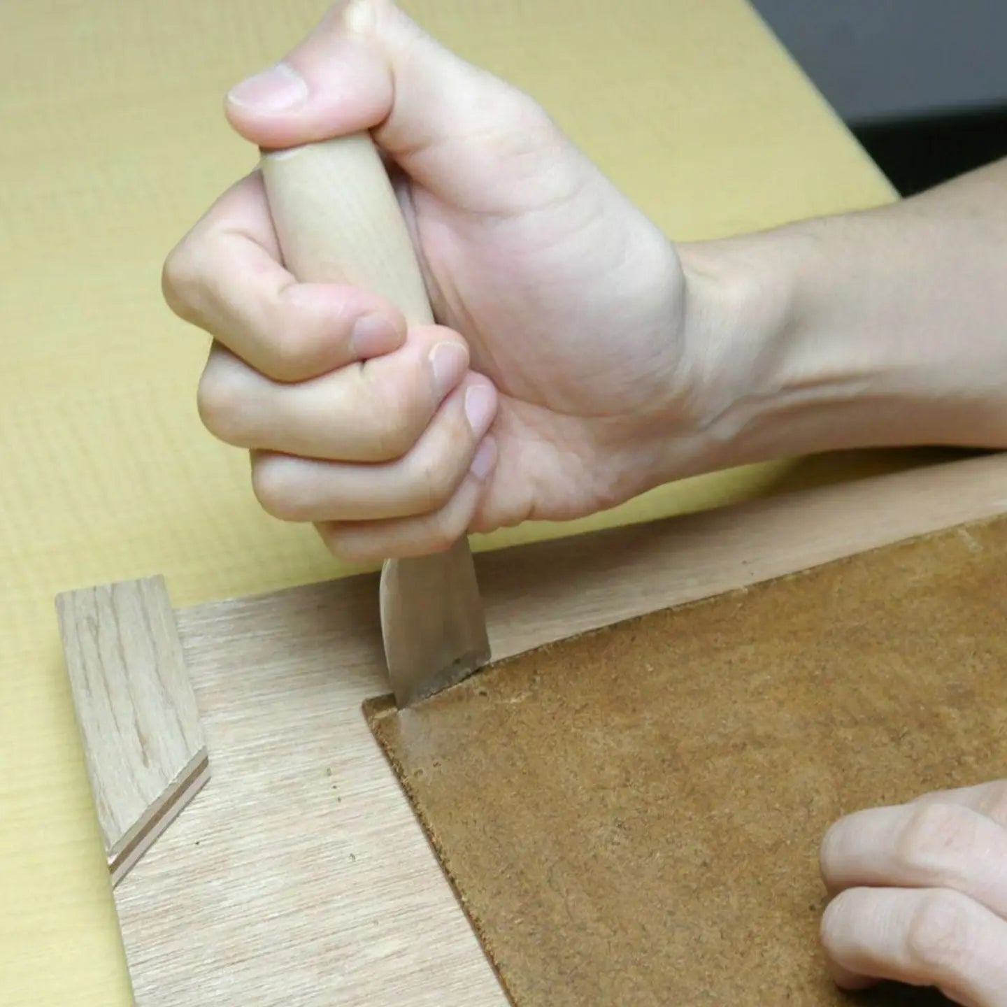 Couteau cuir biseauté Hijiri  – Michi Hamono - Gaignard Millon