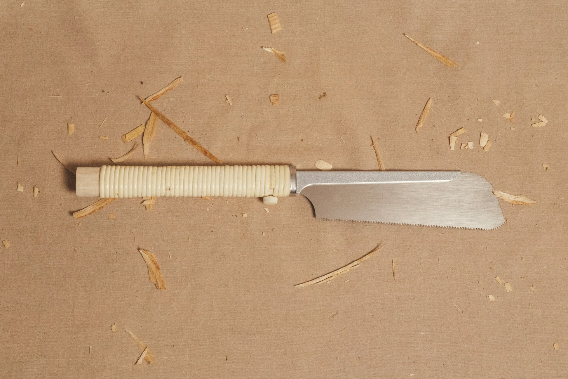 Scie Japonaise compacte Dozuki 180 Gyokucho Razorsaw Toolgarden